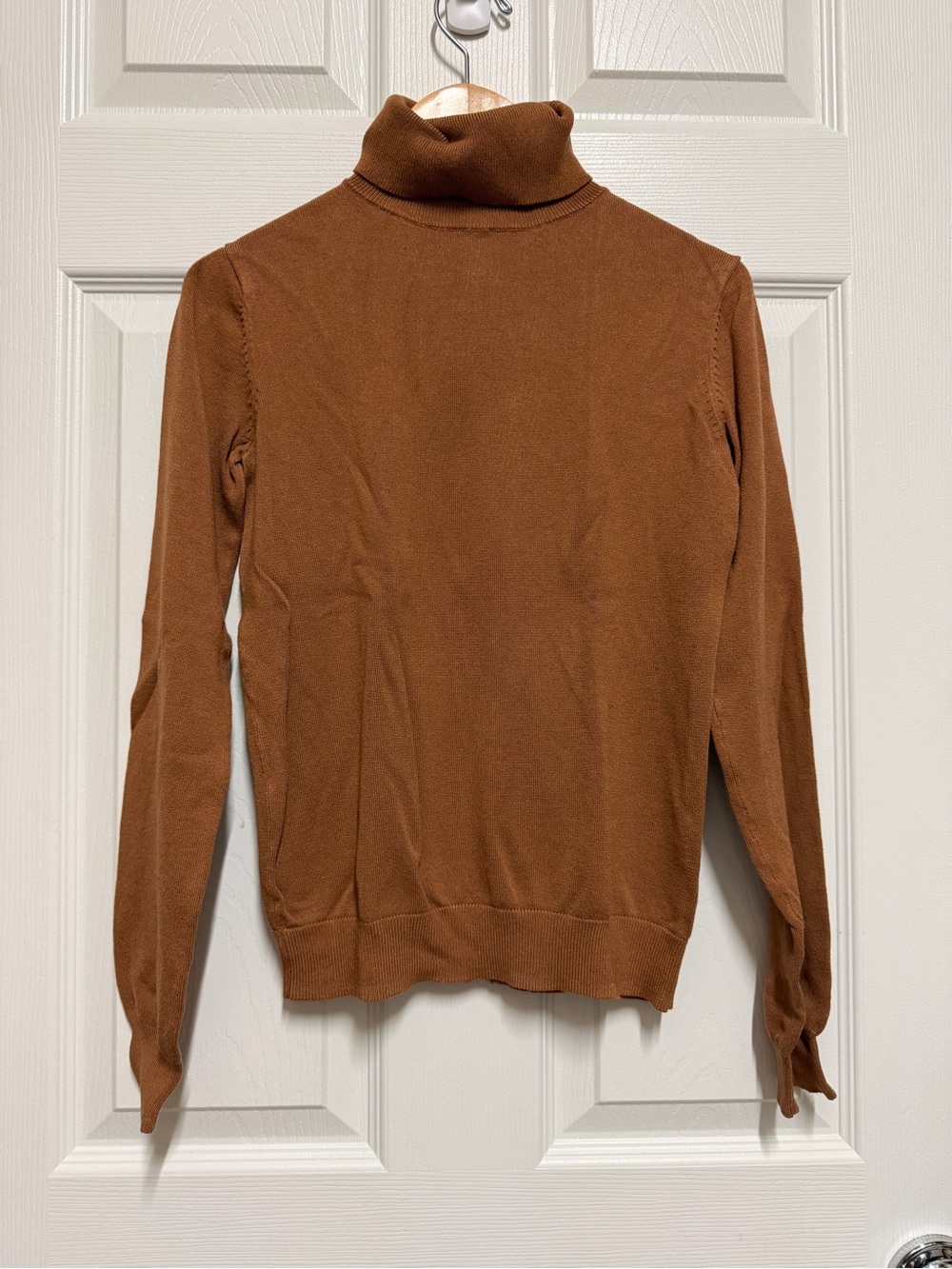 Classic Women's Turtleneck Sweater - Brown